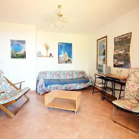 Salusai Trinità dʼAgultu