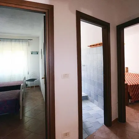 Salusai Apartment *